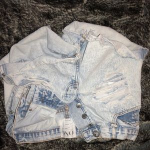One teaspoon acid washed shorts size small (25)